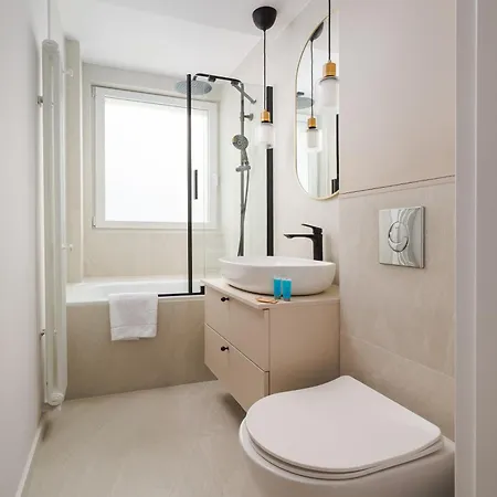 Krasinski Garden Superior By Bookinghost Warsaw